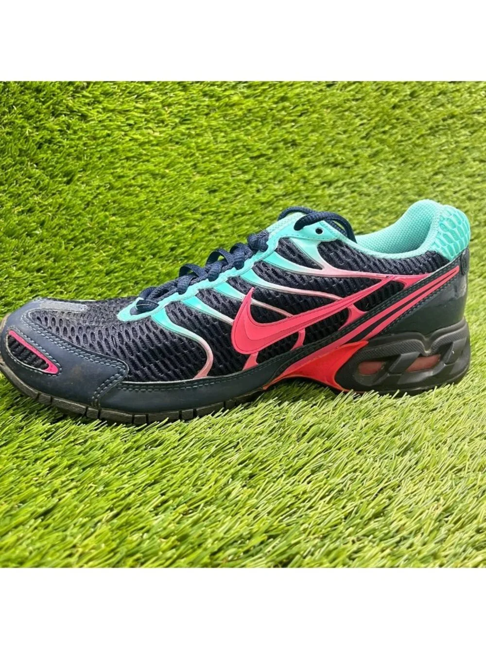 Nike please review